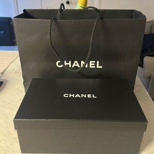 CHANEL Black Gift Box with White Ribbon and Camellia!🪷